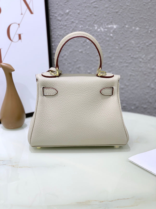 LO - HRMS LUXURY BAGS - 560