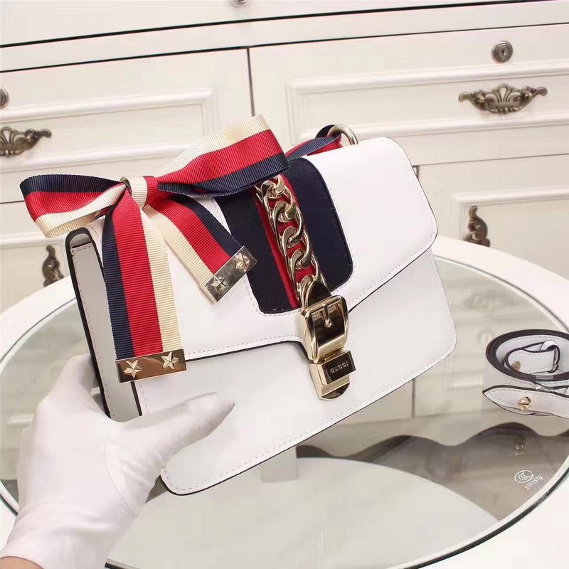 LO - GCC Bags - 2225