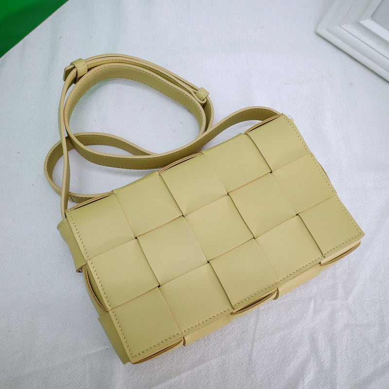 B-VENETA STYLISH HANBAGS FOR WOMEN - - 113