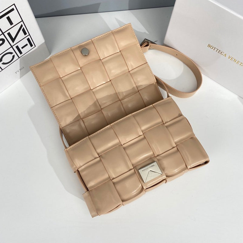 LO - BV Bags - 211