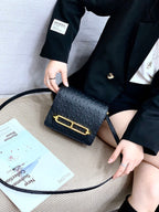 LO - HMS Luxury Bags - 729