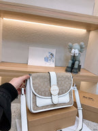 LO - CCH Bags - 243