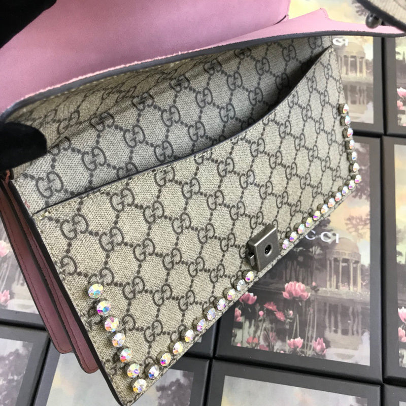 LO - GCC Bags - 6239