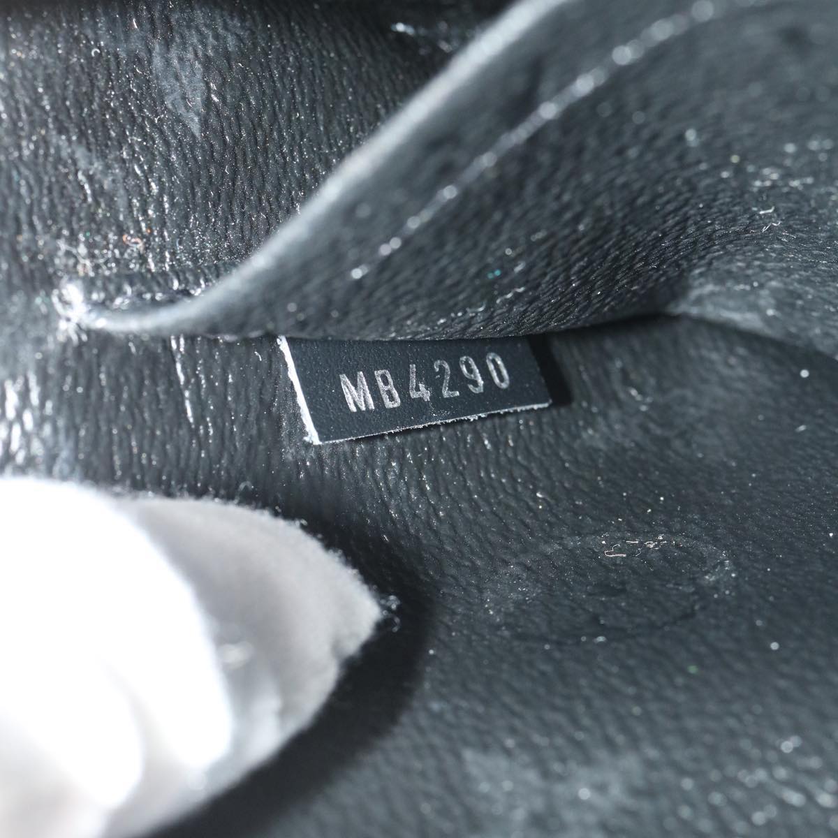 LO-LV bags 878