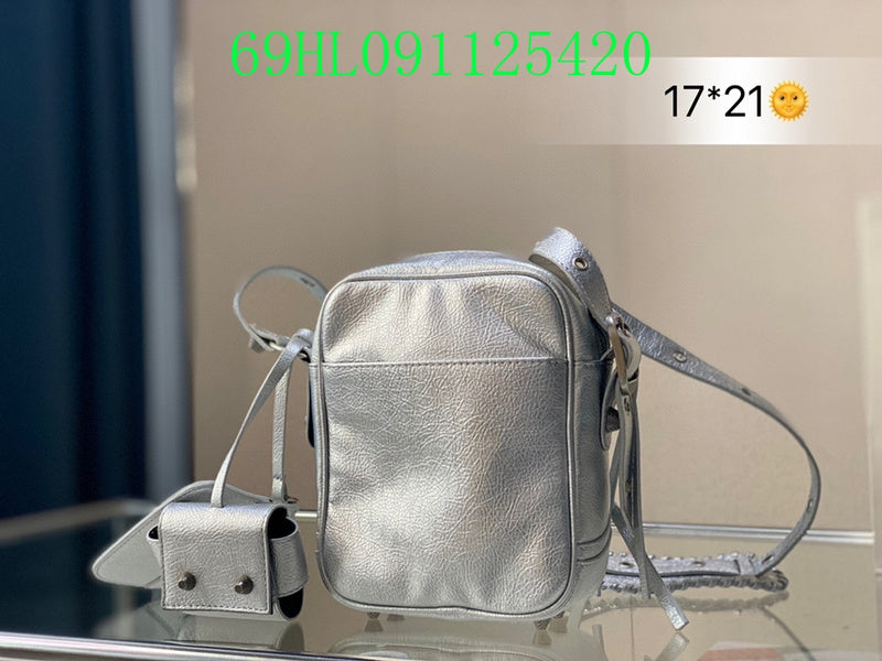 LO - BGA Bags - 1972