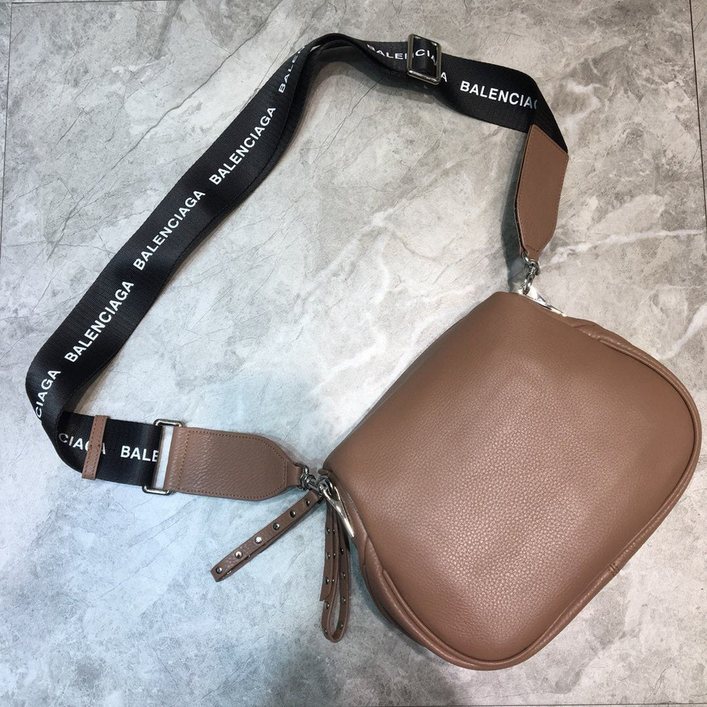BLN-Ciaga Sling Bag In Brown, For Women,  Bags 9.1in/23LO