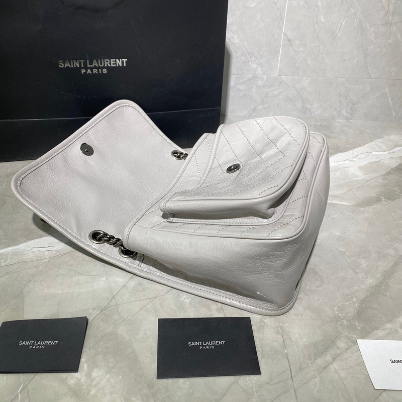 BB - YSL Bag - 4050