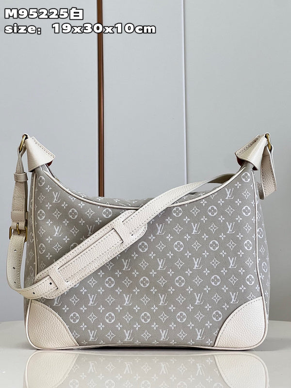 LO - LV Bags - 15444