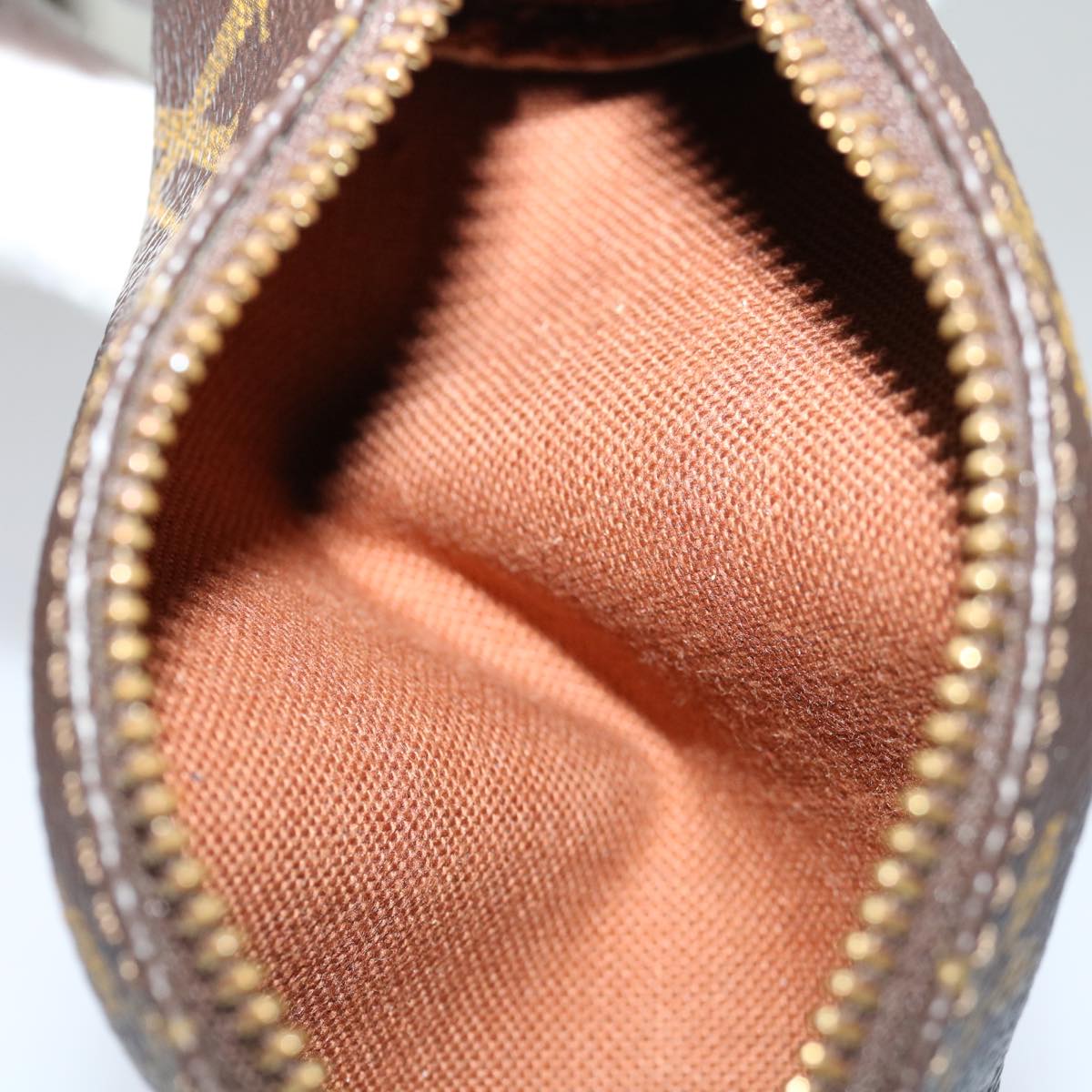LO-LV bags 986