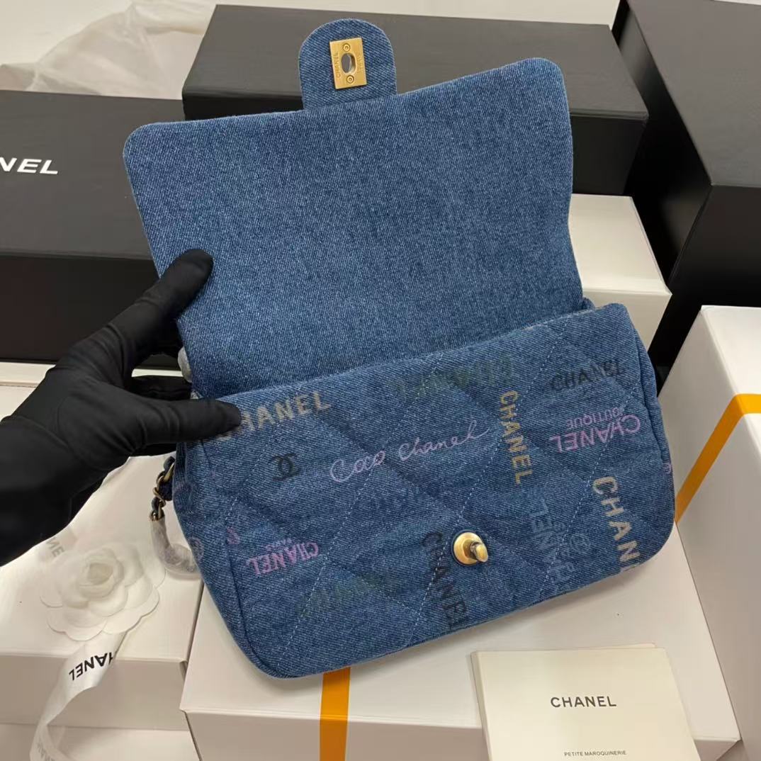 CC 22P Flap Bag Blue Denim