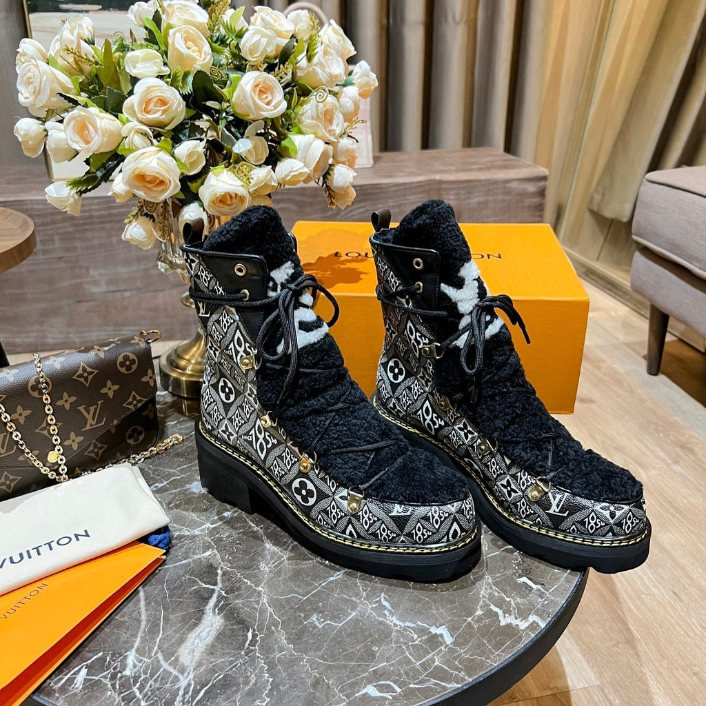 LO-LV bags 3447