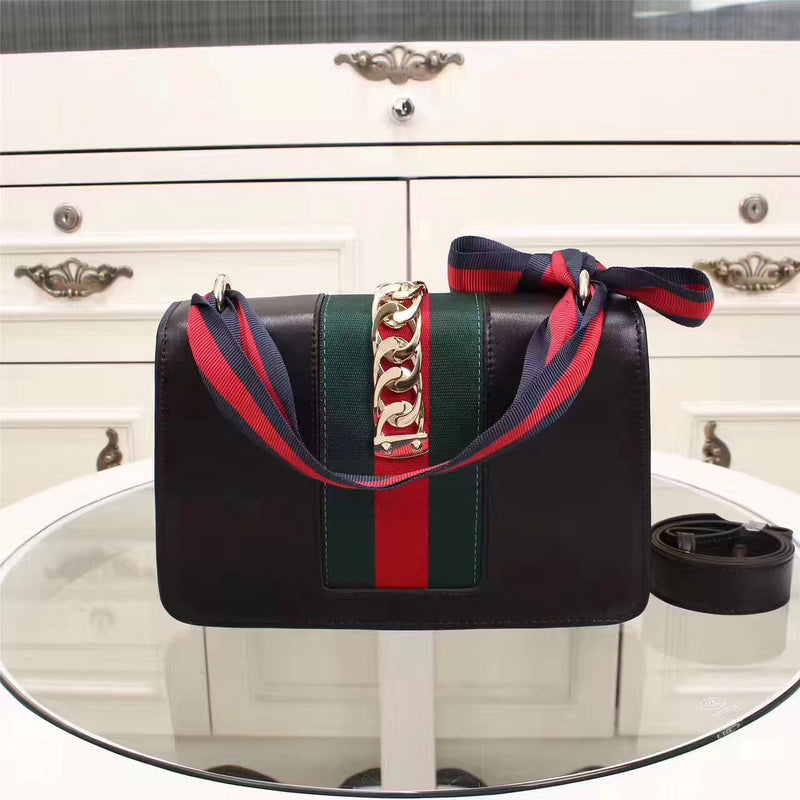 LO - GCC Bags - 2225