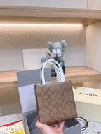 LO - CCH Bags - 106