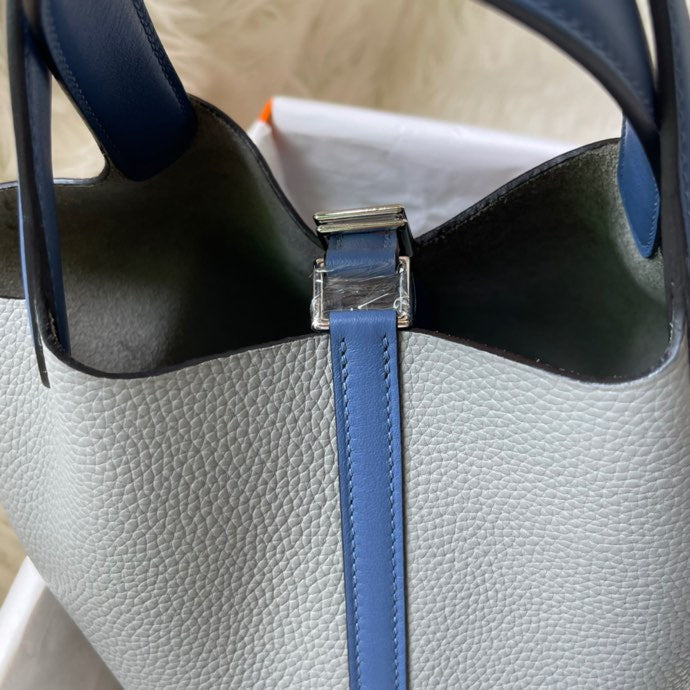 LO - HMS Luxury Bags - 567