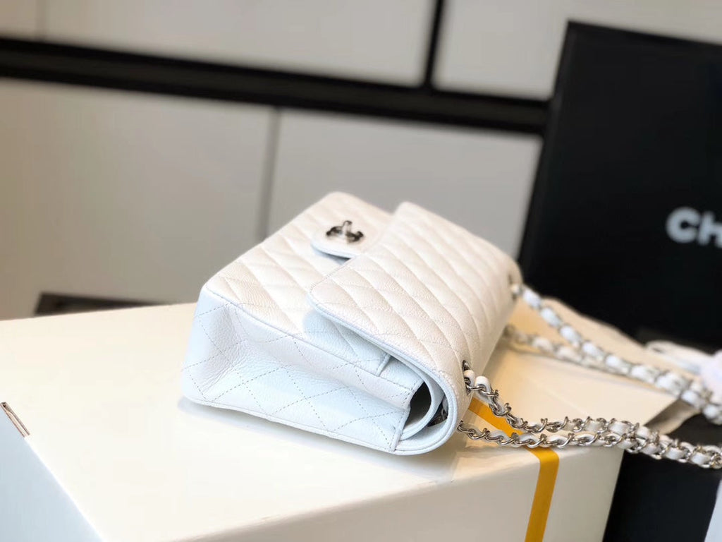CHL -  Classic Medium Flapbag SilLusso Official - Hardware White 10in/25.5LO