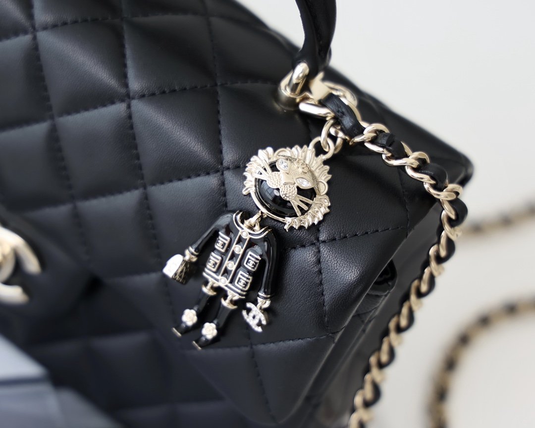 CHL -  Flap Bag Mini Doll Handle Bag 20LO Black
