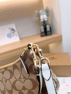 LO - CCH Bags - 200