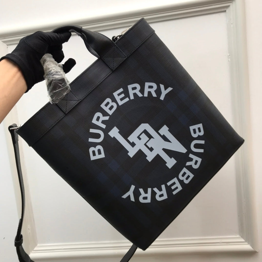 B-Berry - BB  Logo Graphic ConTLM -tible Tote London Check Canvas Large For Men, Bags 15in/38LO