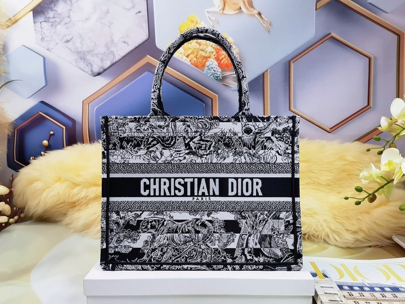 Lusso Official - DYOR BAGS - DESIGNER HANDBAGS  - 2074