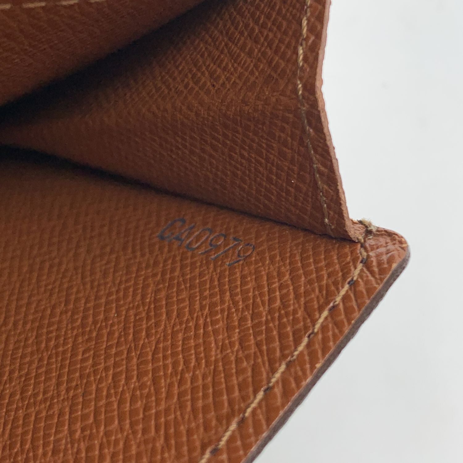 LO-LV bags 2865