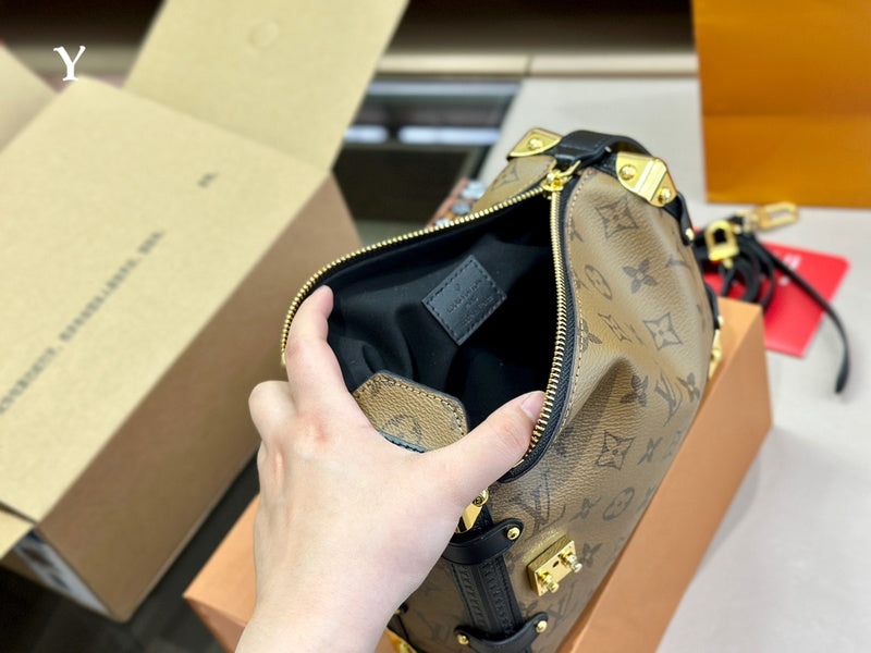 LO - LV Bags - 15088