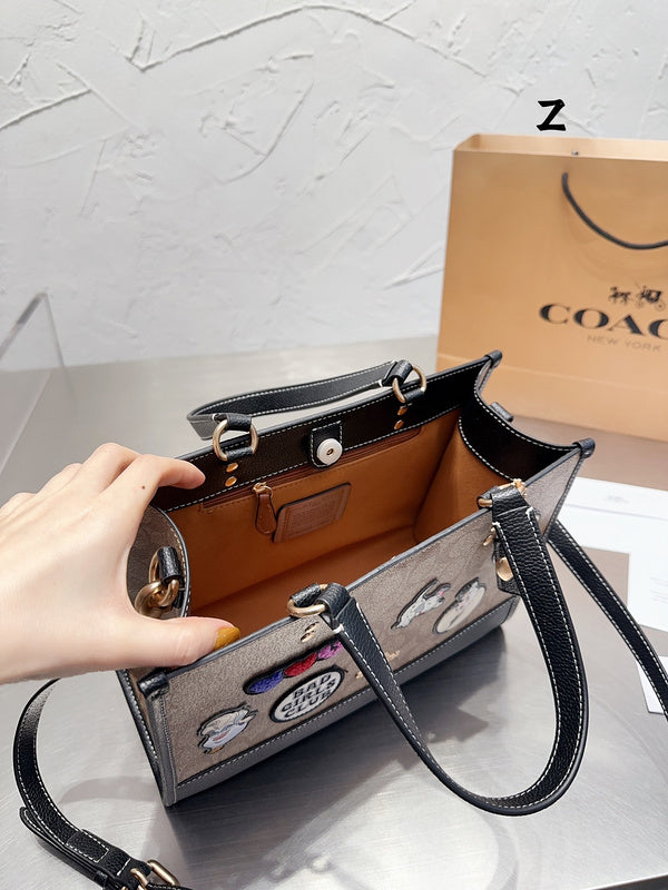 LO - CCH Bags - 314