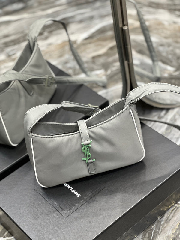 BB - YSL Bag - 1922
