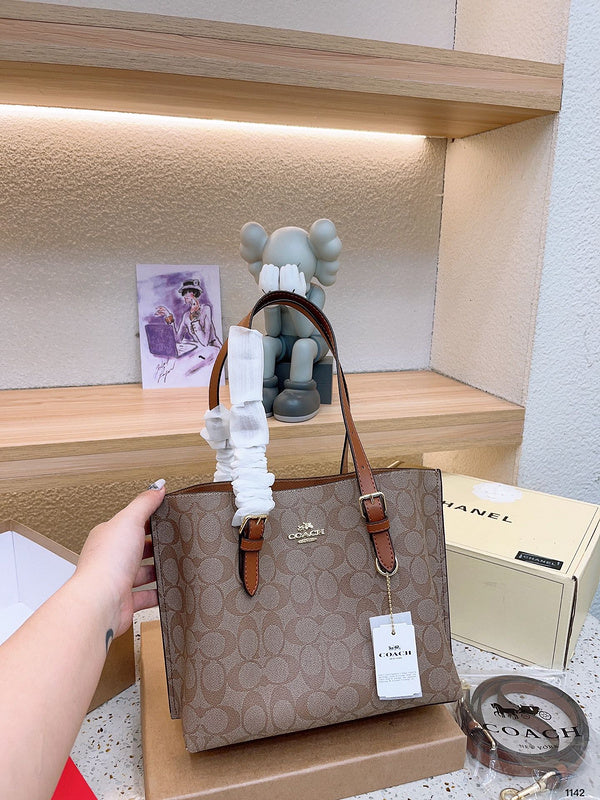LO - CCH Bags - 142