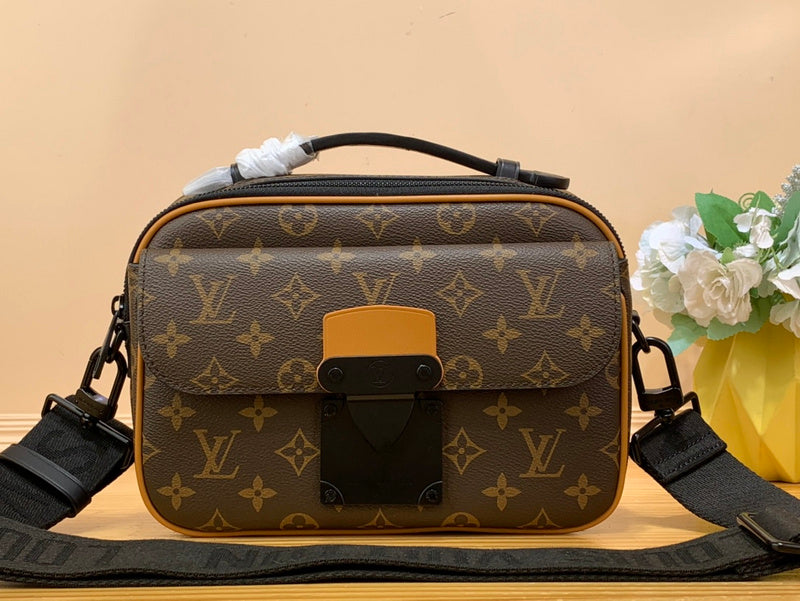 LO - LV Bags - 15200
