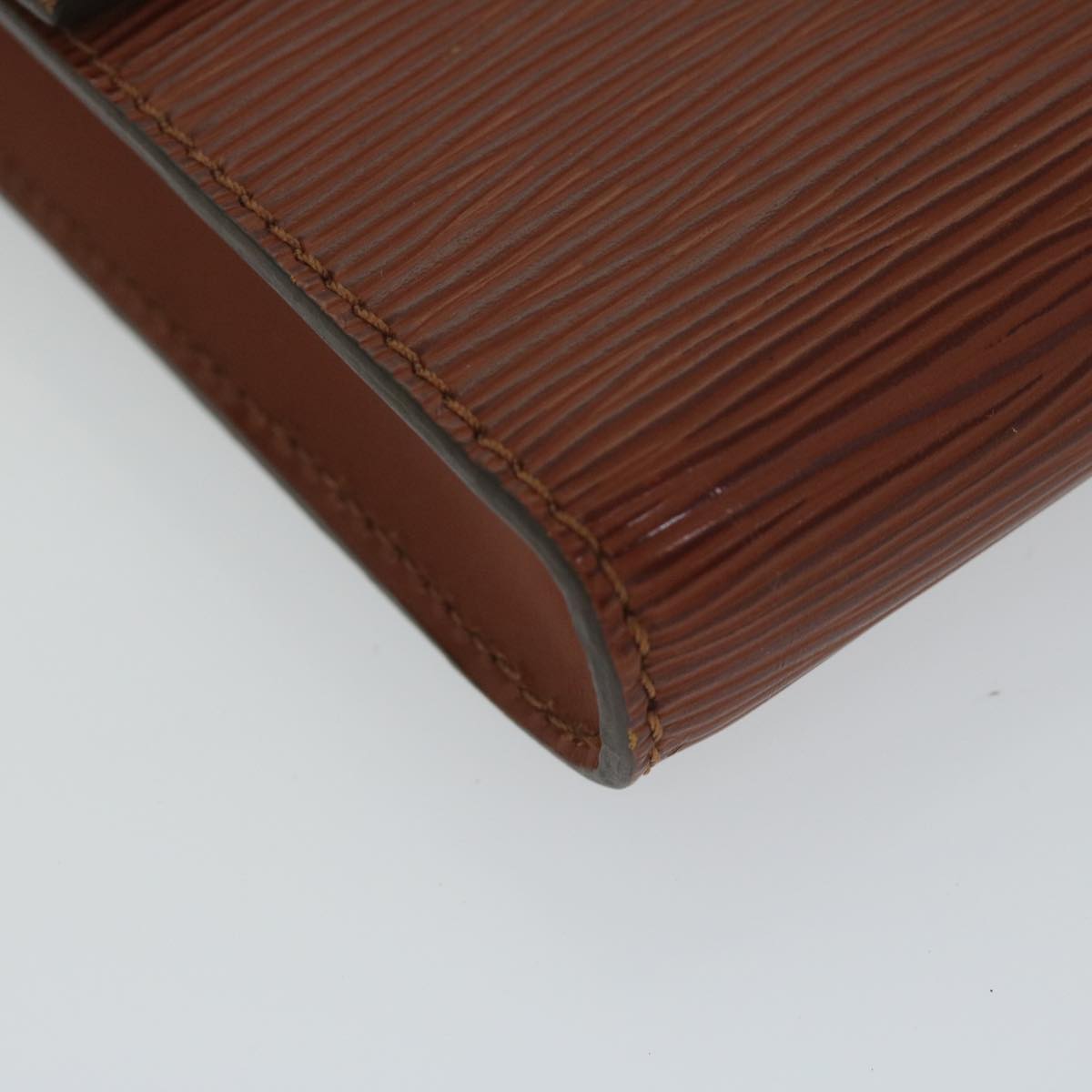 LO-LV bags 2506