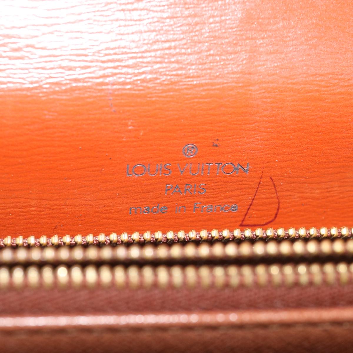 LO-LV bags 2473