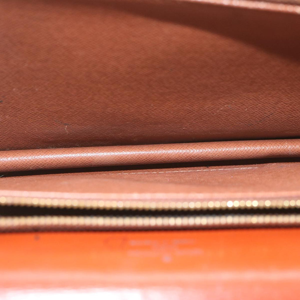 LO-LV bags 2473
