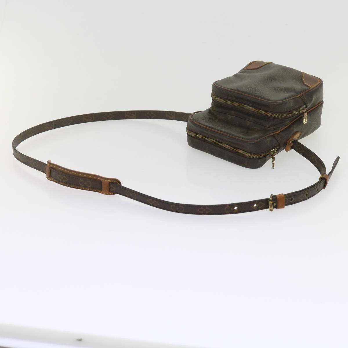 LO-LV bags 6559