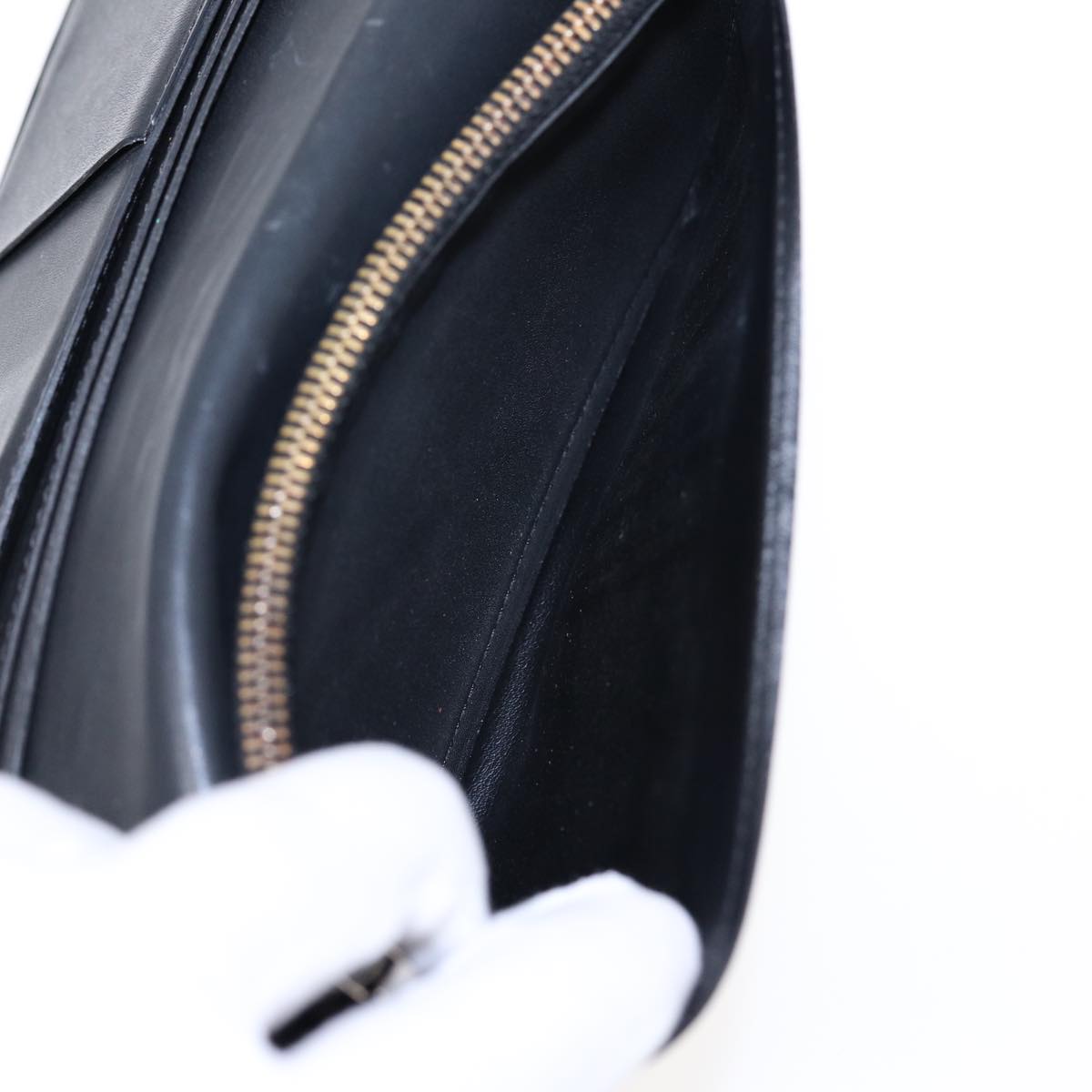 LO-LV bags 1700