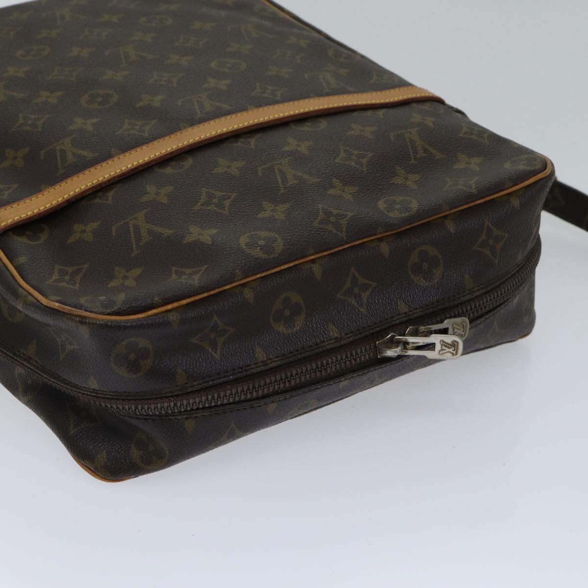 LO-LV bags 6388