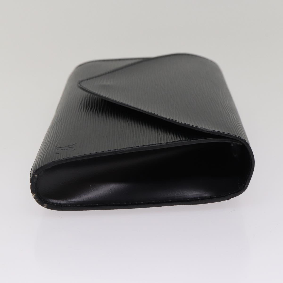 LO-LV bags 2423
