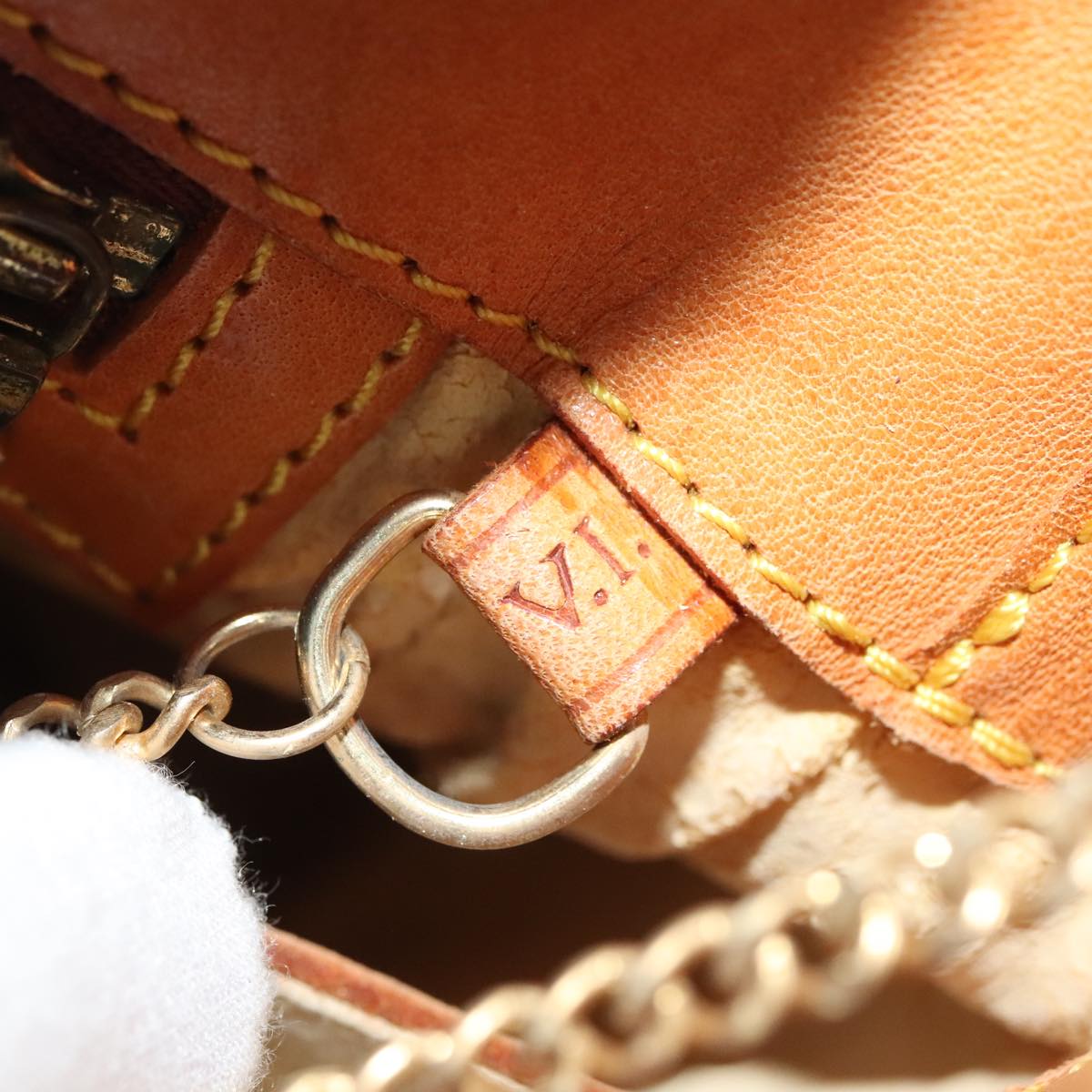 LO-LV bags 6356
