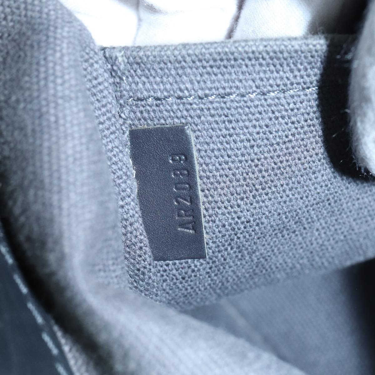LO-LV bags 2670