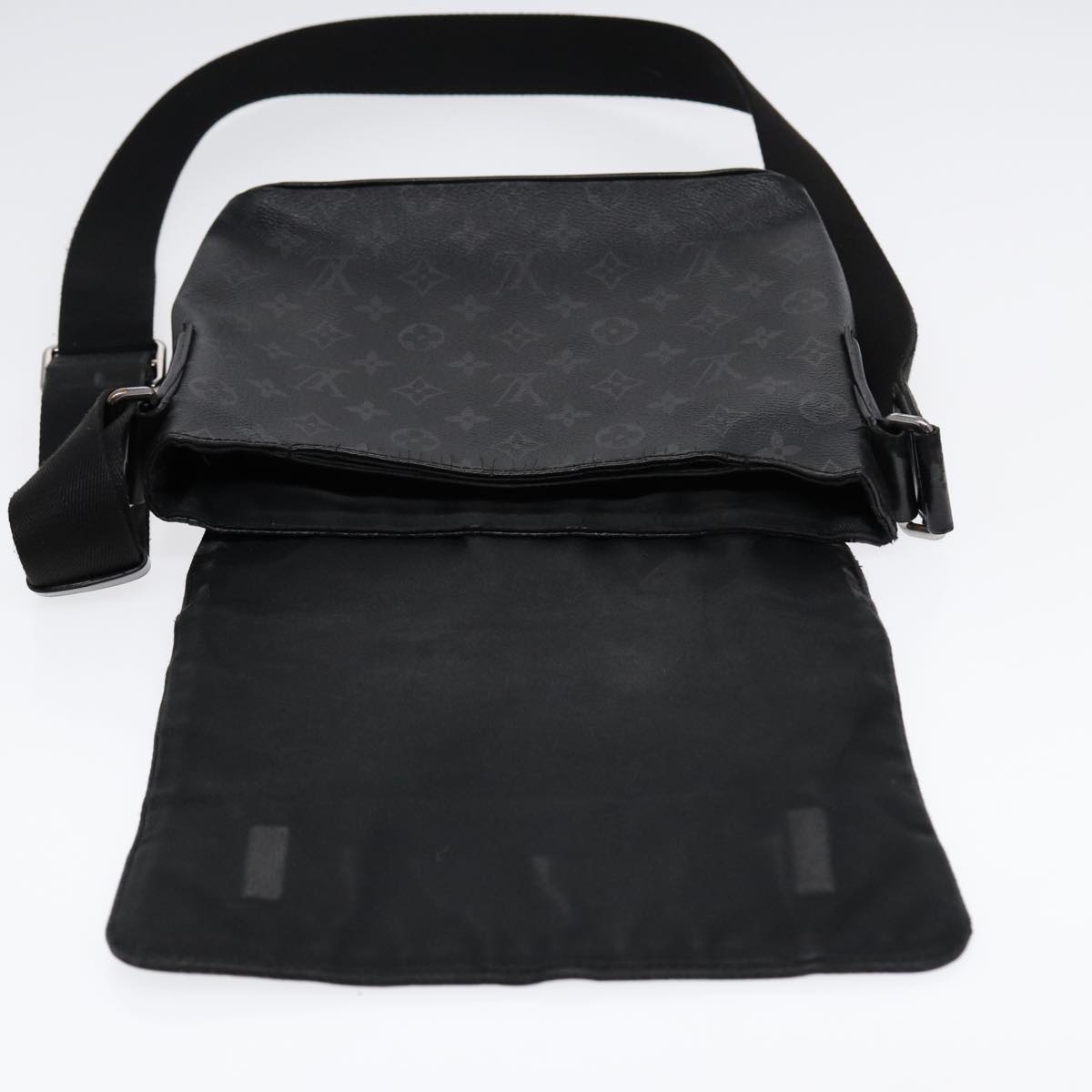 LO-LV bags 6386