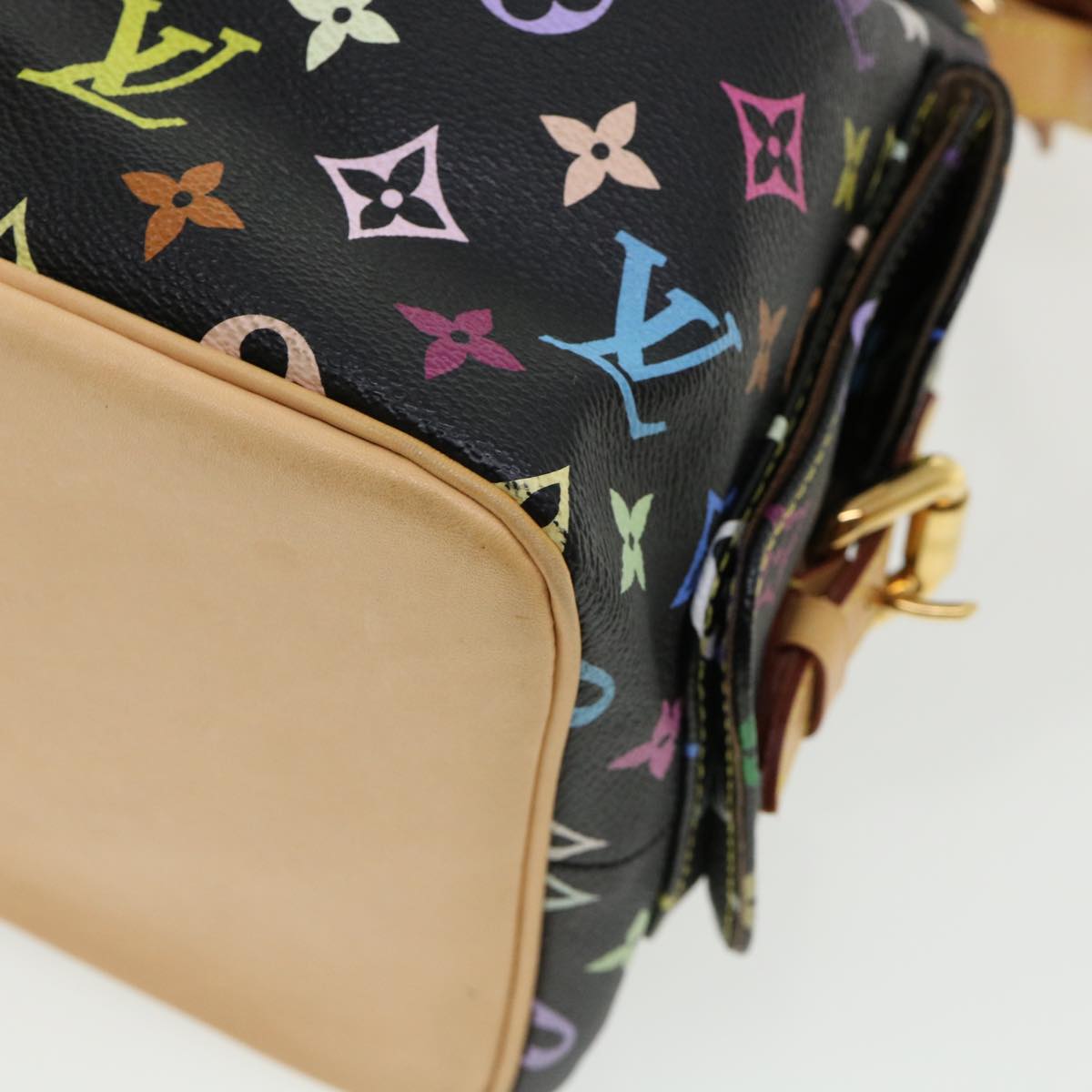 LO-LV bags 11593