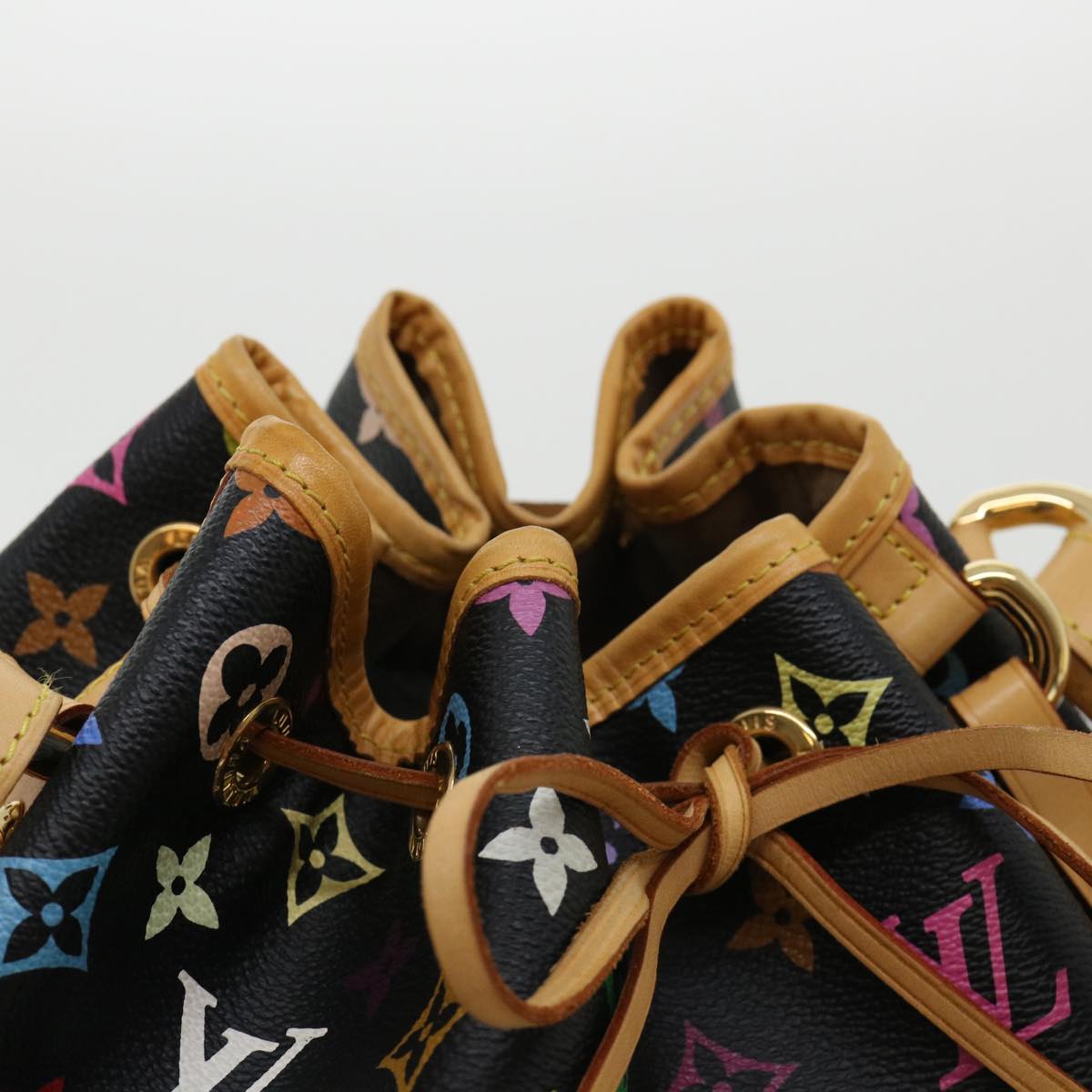 LO-LV bags 11593