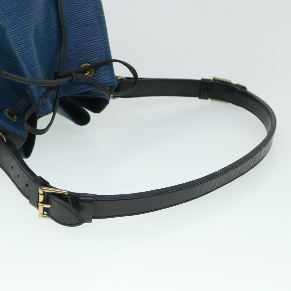 LO-LV bags 6436