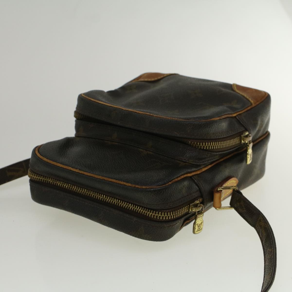 LO-LV bags 6437