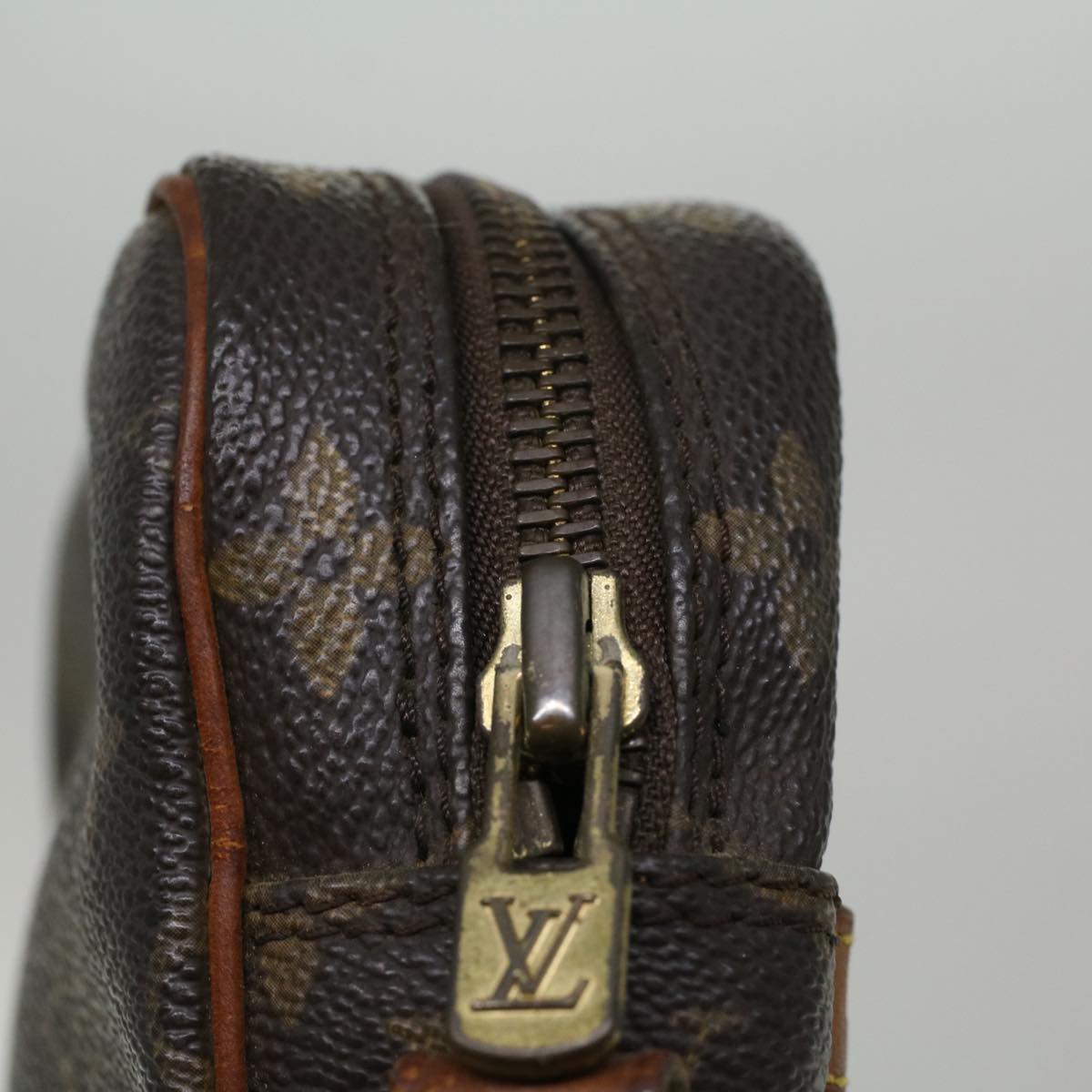 LO-LV bags 6499