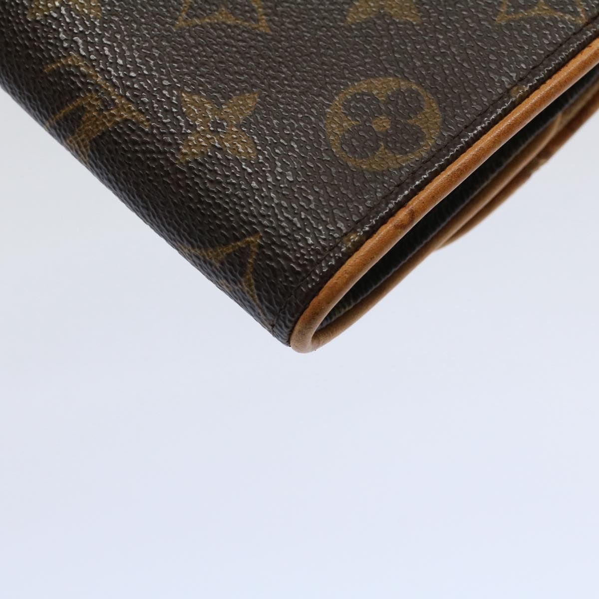 LO-LV bags 6577