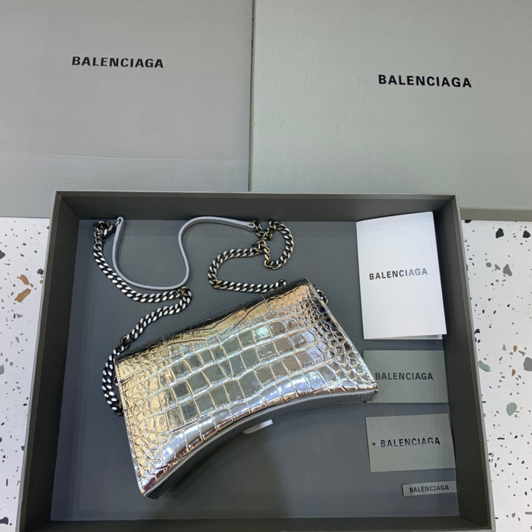 BLN-Ciaga Hourglass Wallet On Chain in SliTLM -, For Women,  Bags 9in/23LO