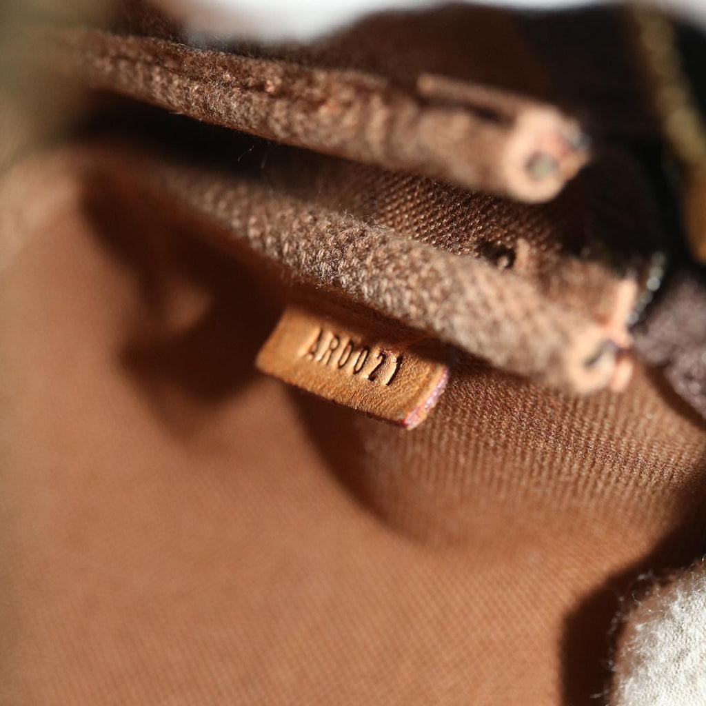 LO-LV bags 832