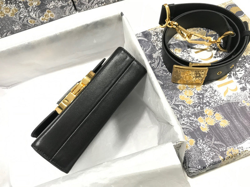 LO - DYOR   BAGS FOR WOMEN - FASHION LUXURY BAGS 449