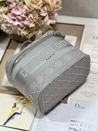 LO - DYOR   BAGS FOR WOMEN - FASHION LUXURY BAGS 057