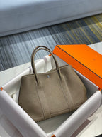 LO - HRMS LUXURY BAGS - 819